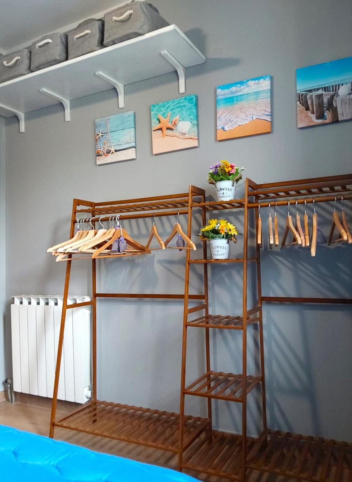 La Dolce Vita - Apartment With Shared Pool And Large Terrace Lido delle Nazioni Buitenkant foto