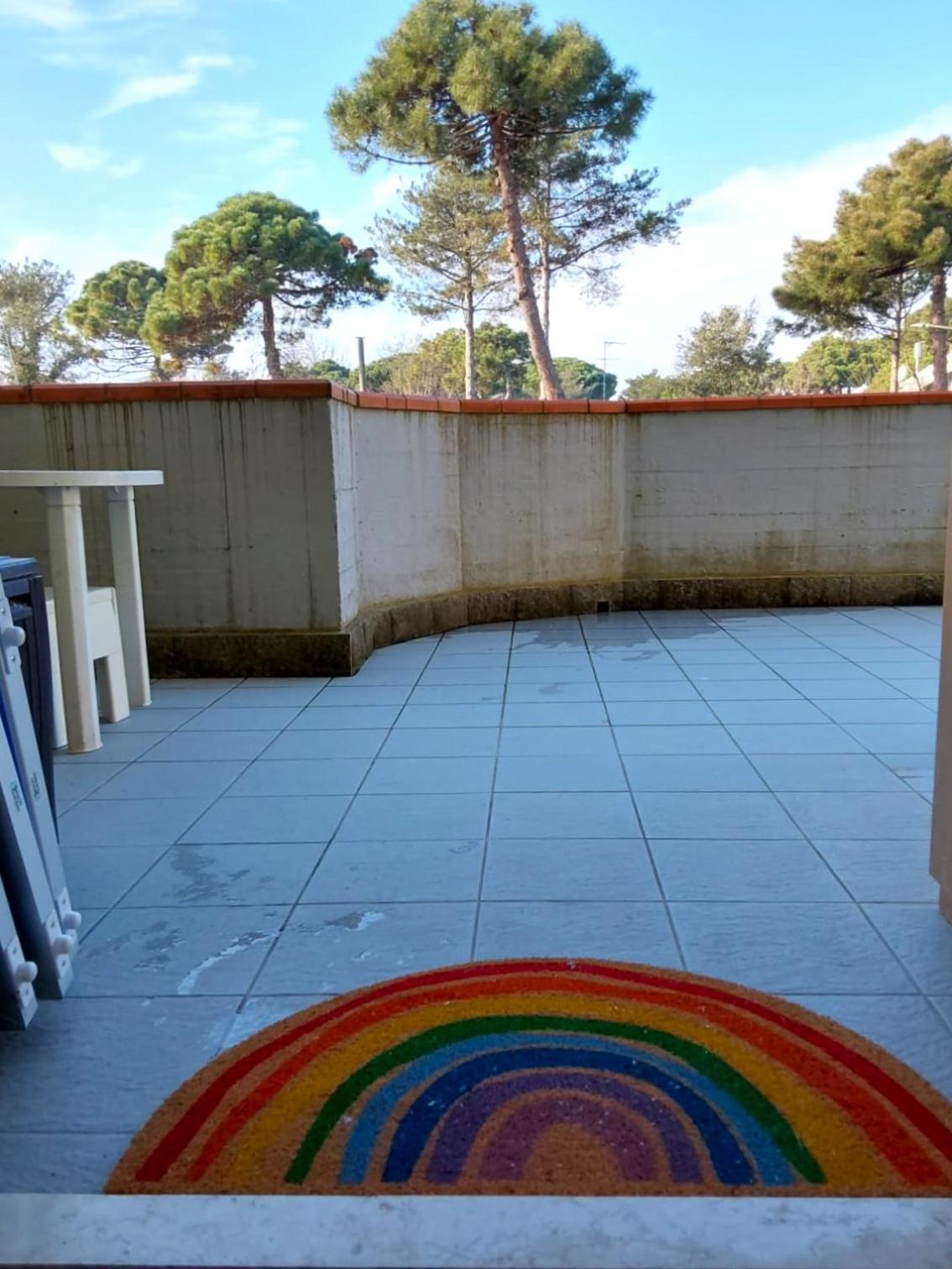 La Dolce Vita - Apartment With Shared Pool And Large Terrace Lido delle Nazioni Buitenkant foto