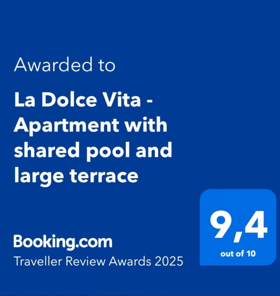 La Dolce Vita - Apartment With Shared Pool And Large Terrace Lido delle Nazioni Buitenkant foto